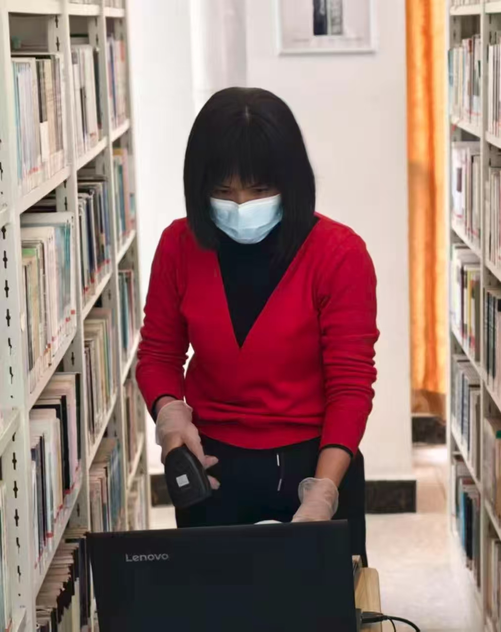 细致清点守初心 规范管理促服务——图书馆开展图书全面清点工作