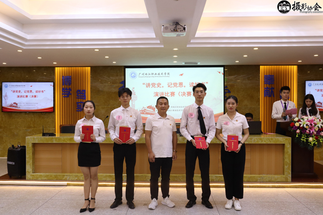 图6：温嘉烨等同学荣获优秀奖.jpg